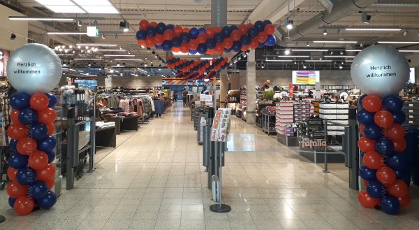 Einkaufszentrum Dekoration im Supermarkt