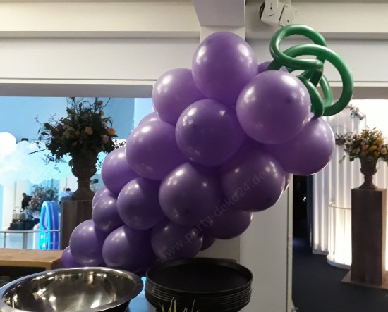 Weintraube / Ballontraube aus Luftballons